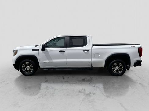 Used 2019 GMC Sierra 1500 4x4 Crew Cab w/ Convenience Package image 3