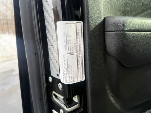 Used 2022 Jeep Wrangler Sport S image 31