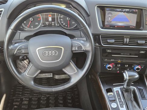 Used 2016 Audi Q5 2.0T Premium Plus w/ Technology Package image 10