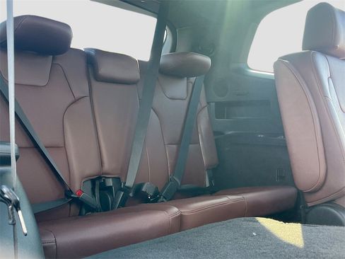 Used 2023 Kia Telluride SX image 29