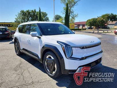New 2026 Kia EV9 Land