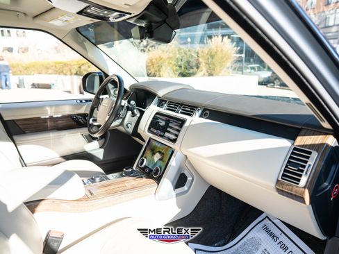 Used 2019 Land Rover Range Rover Supercharged image 15