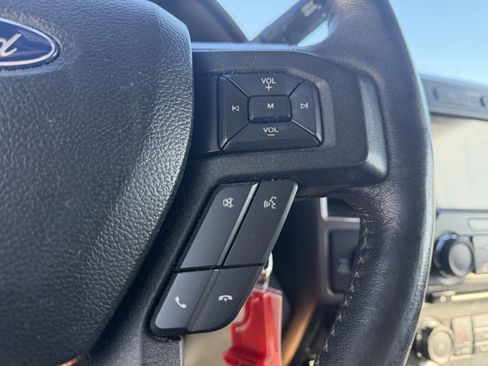 Used 2018 Ford F150 XLT w/ Equipment Group 302A Luxury image 18