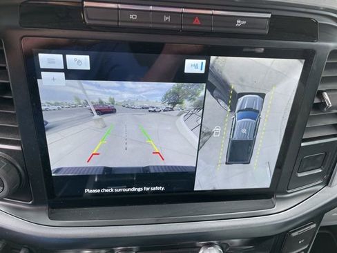 Used 2022 Ford F150 Limited image 11