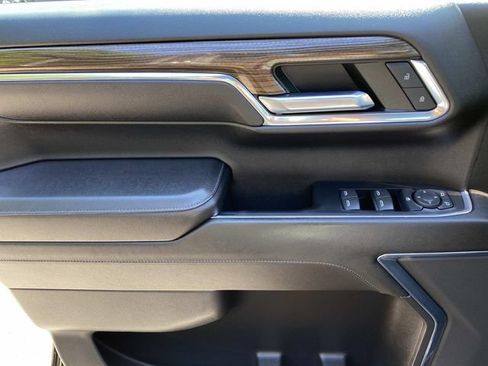 Used 2023 Chevrolet Silverado 1500 LT w/ Protection Package AWD/4WD image 18