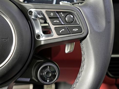 Certified 2023 Porsche Cayenne Turbo w/ Premium Package Plus (PI3) AWD/4WD image 30