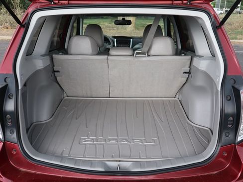 Used 2010 Subaru Forester 2.5X Limited w/ Popular Equipment Group 4B AWD/4WD image 14