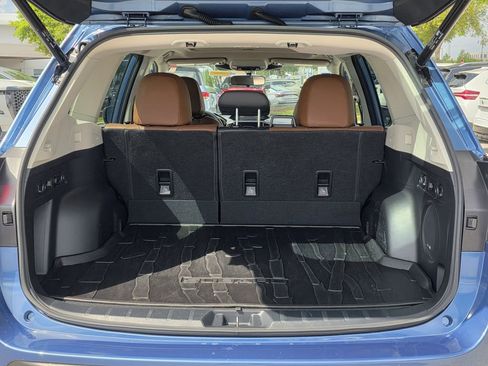 Certified 2023 Subaru Forester Touring AWD/4WD image 9