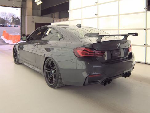 Used 2020 BMW M4 Coupe w/ M Driver's Package image 4