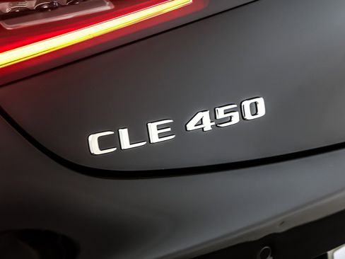 New 2026 Mercedes-Benz CLE 450 4MATIC Coupe image 8