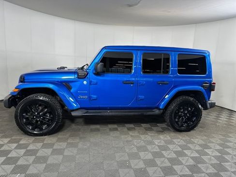 Used 2023 Jeep Wrangler Unlimited Sahara image 6