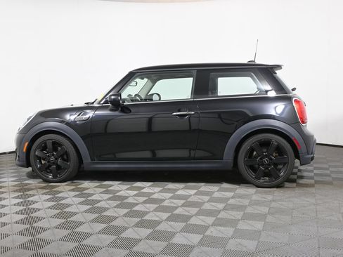 Used 2023 MINI Cooper S FWD image 2
