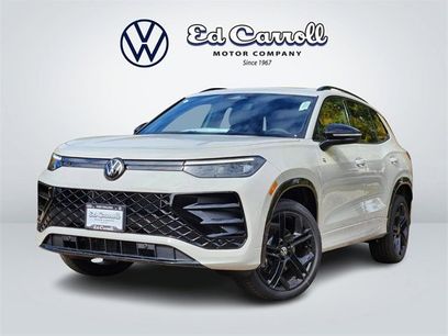 New 2025 Volkswagen Tiguan SE R-Line