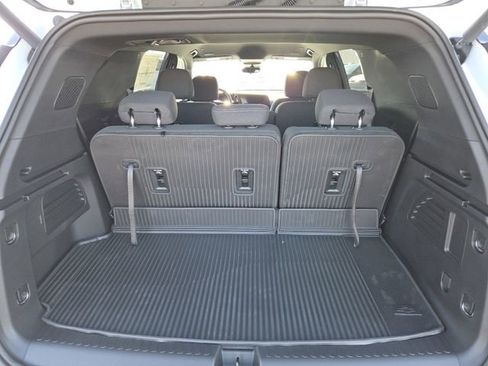 New 2026 Chevrolet Traverse LT w/ Driver Confidence Package FWD image 19