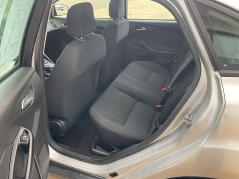 Used 2018 Ford Focus SE image 24