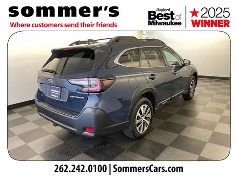 Used 2023 Subaru Outback Premium AWD/4WD image 5