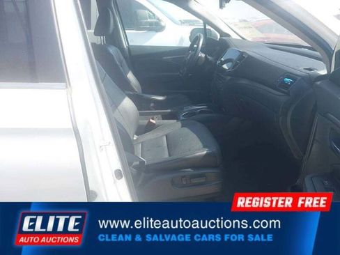 Used 2021 Honda Pilot Special Edition image 9