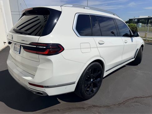 Used 2023 BMW X7 xDrive40i w/ Parking Assistance Package AWD/4WD image 6