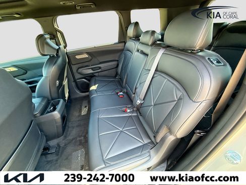 New 2027 Kia Telluride EX FWD image 22