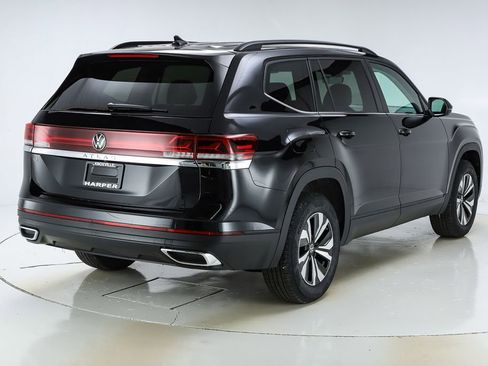 New 2026 Volkswagen Atlas SE image 9