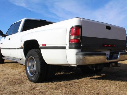 Used 1996 Dodge Ram 3500 Truck 2WD Club Cab image 5