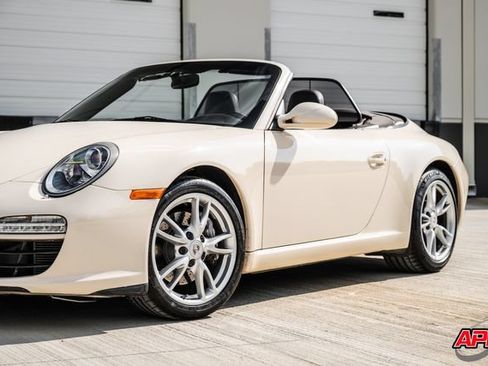 Used 2009 Porsche 911 Carrera RWD image 39