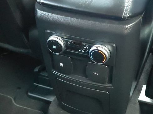 Used 2023 Ford Explorer XLT w/ Equipment Group 202A RWD image 22