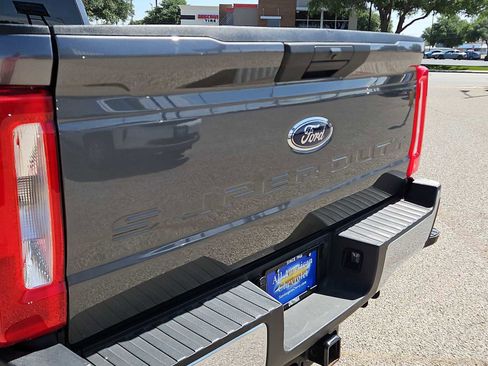 Used 2025 Ford F250 XLT AWD/4WD image 23