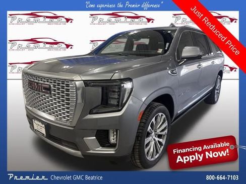 Used 2021 GMC Yukon XL Denali w/ Denali Ultimate Package AWD/4WD image 1