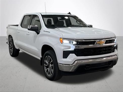 Certified 2024 Chevrolet Silverado 1500 LT AWD/4WD image 8