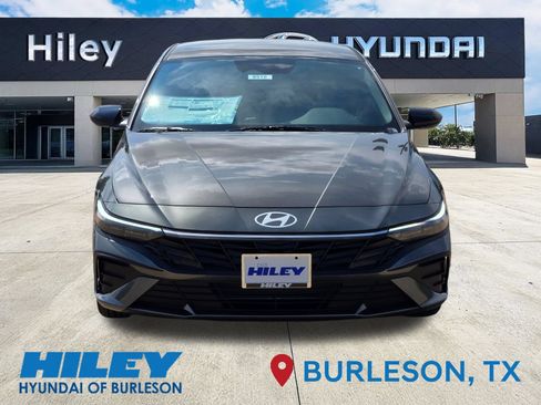 New 2026 Hyundai Elantra Sport FWD image 6