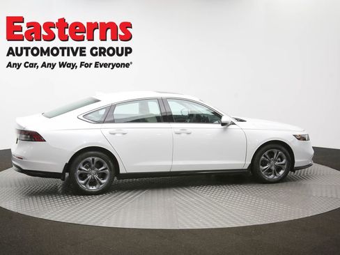 Used 2024 Honda Accord EX image 43