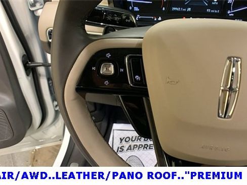 Used 2022 Lincoln Corsair AWD w/ Premium Package image 33