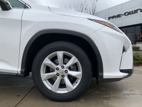 Used 2017 Lexus RX 350 350 w/ Premium Package image 13