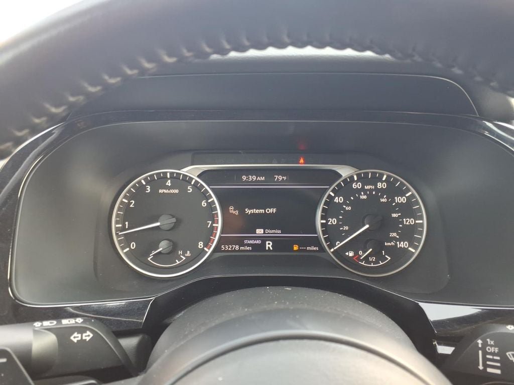 Used 2024 Nissan Pathfinder SV FWD image 24
