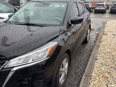 Certified 2023 Nissan Kicks S image 1