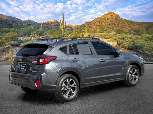 Used 2025 Subaru Crosstrek 2.5i Premium AWD/4WD image 4