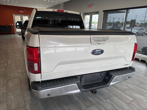 Used 2018 Ford F150 Lariat w/ Equipment Group 502A Luxury AWD/4WD image 17