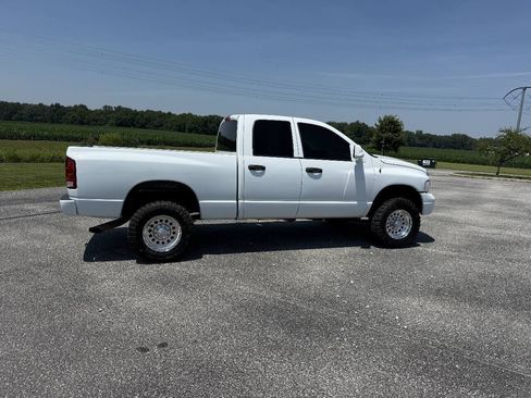 Used 2005 Dodge Ram 2500 Truck SLT w/ Trailer Tow Group AWD/4WD image 7