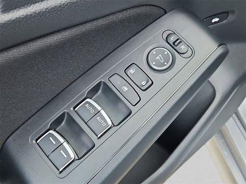 Certified 2023 Honda Civic EX image 17