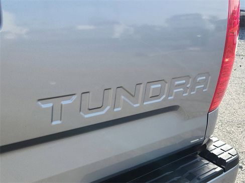 Used 2017 Toyota Tundra SR5 w/ TRD Off Road Package image 18