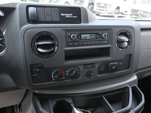 New 2026 Ford E-450 and Econoline 450 Super Duty w/ Power Equipment Group RWD image 10