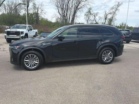 Used 2025 MAZDA CX-90 3.3 Turbo w/ Preferred Package AWD/4WD image 2