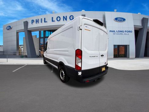 Certified 2022 Ford Transit 250 Medium Roof RWD image 3