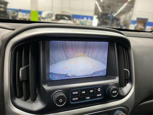 Used 2015 Chevrolet Colorado LT w/ LT Convenience Package AWD/4WD image 30