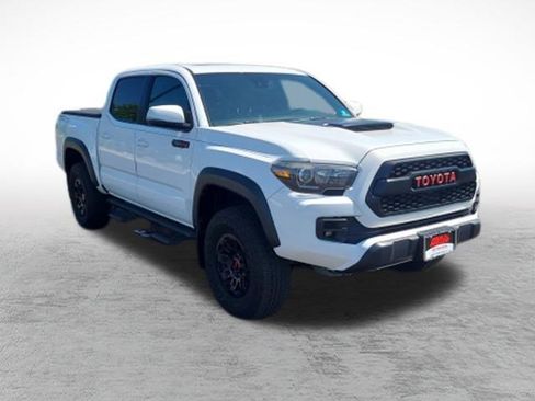 Certified 2019 Toyota Tacoma TRD Pro AWD/4WD image 3