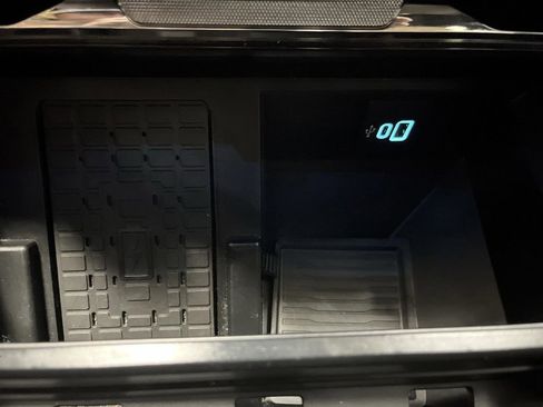 Used 2024 Ford F250 Lariat w/ Lariat Ultimate Package image 26