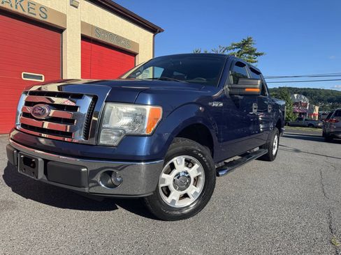 Used 2010 Ford F150 XLT image 2