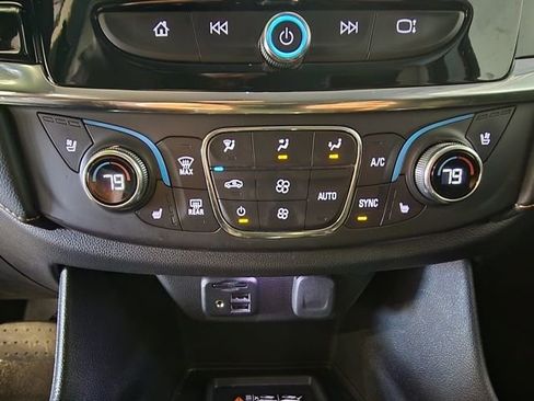 Certified 2021 Chevrolet Traverse Premier image 30