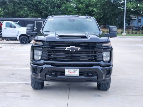 New 2026 Chevrolet Silverado 2500 Custom w/ Custom Value Package AWD/4WD image 6
